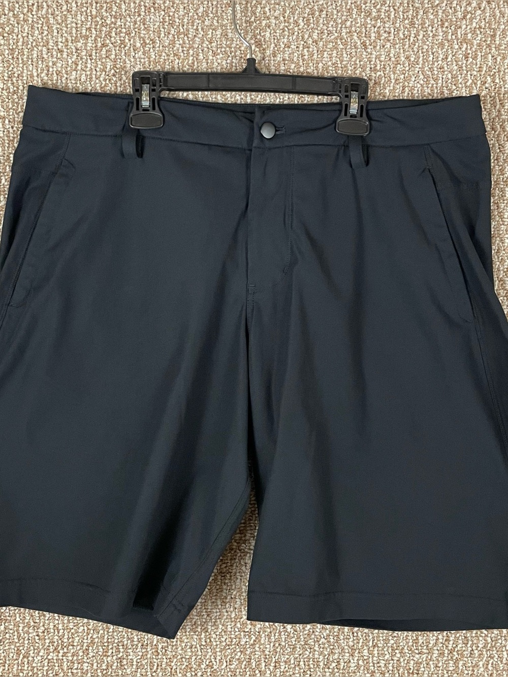 Lululemon Shorts Men’s 38 Stretch Black Performance ABC Golf Casual Chino T313